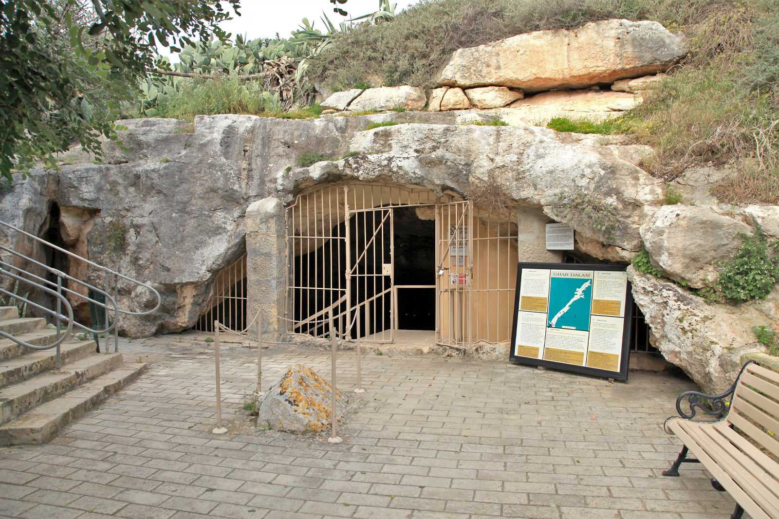 Ghar Dalam Cave and Museum