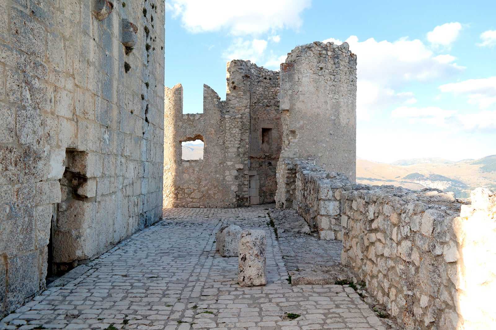 Rocca Calascio castle
