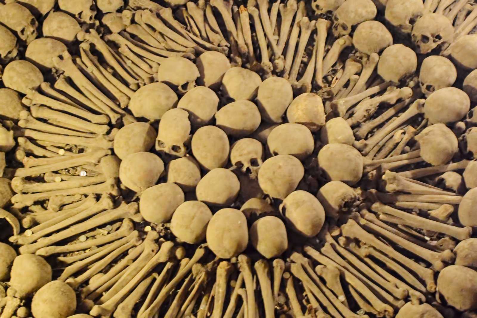 Peruvian catacombs