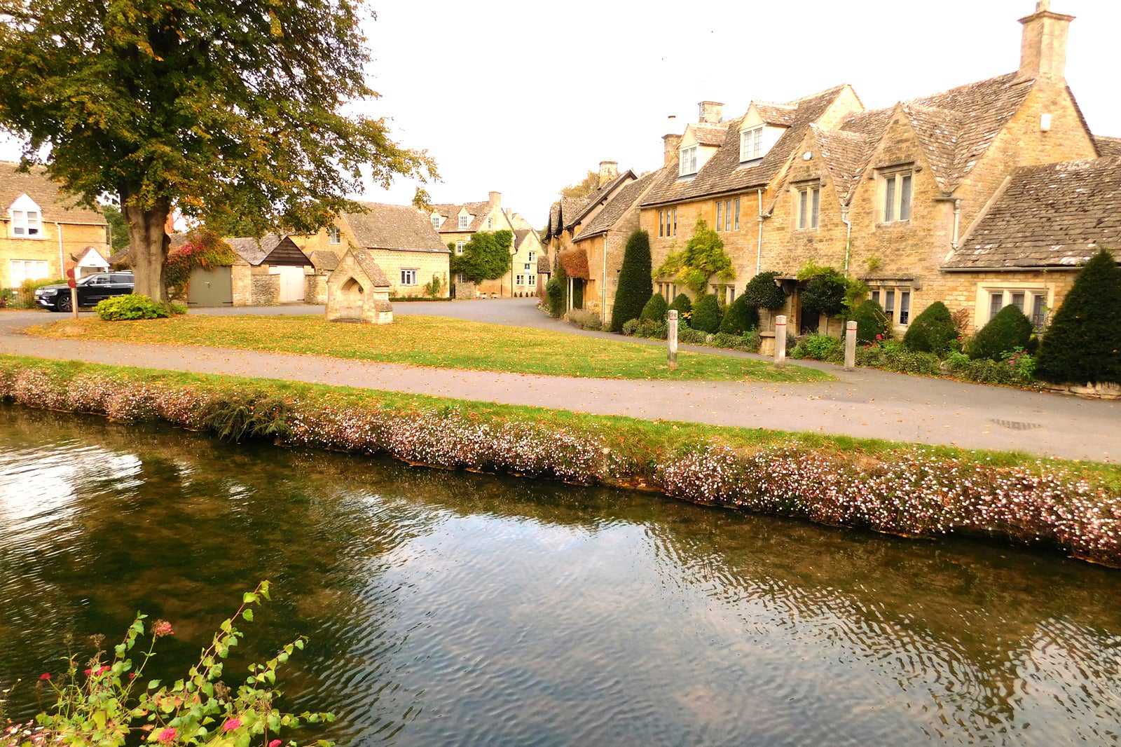 Copse Hill Road in Lower Slaughter