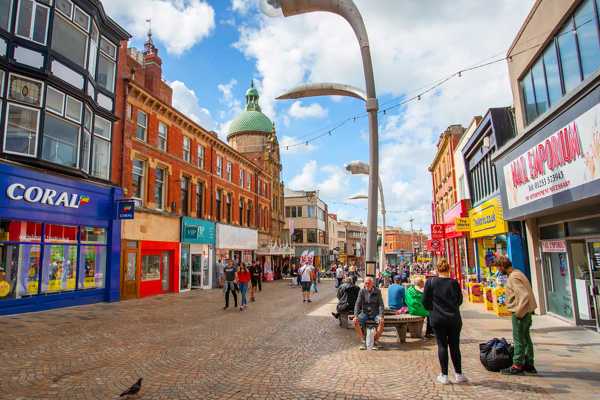 10 Best Places to Go Shopping in Blackpool