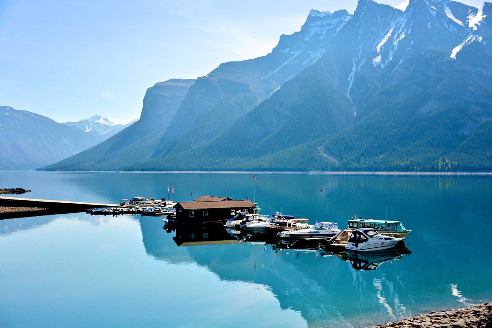 Lake Minnewanka