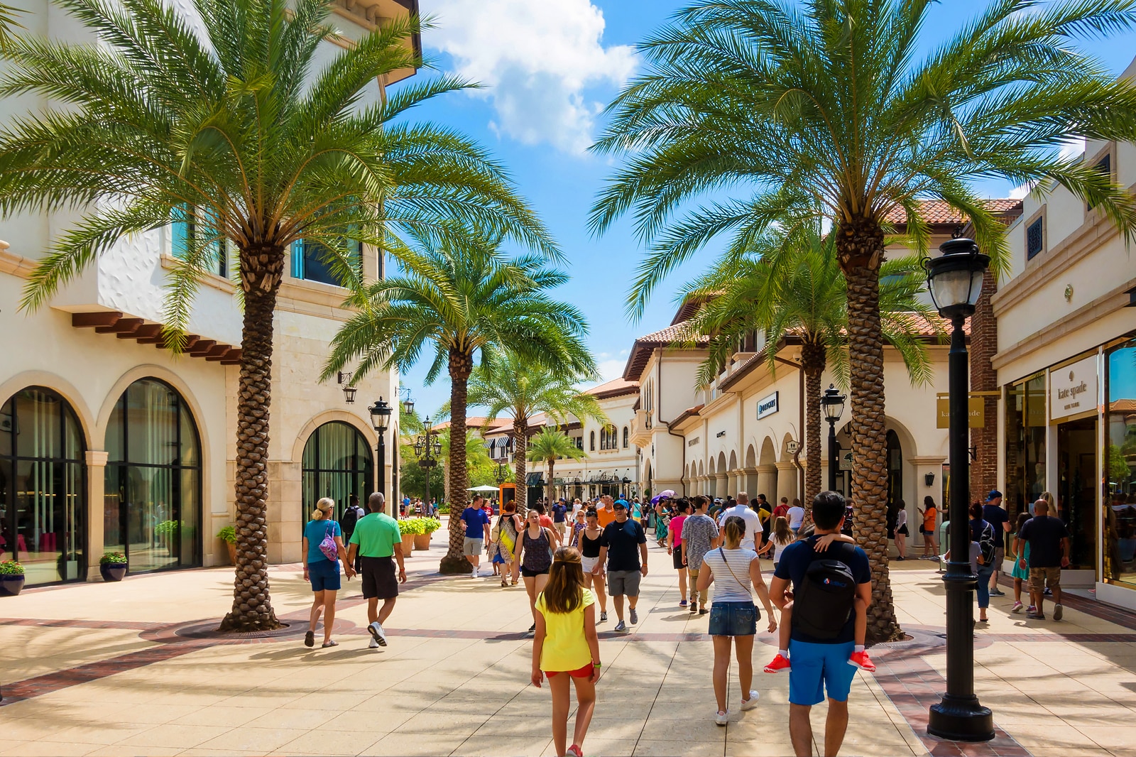 Disney Springs™ Orlando - Go Guides