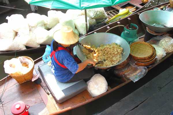 Taling Chan Floating Market