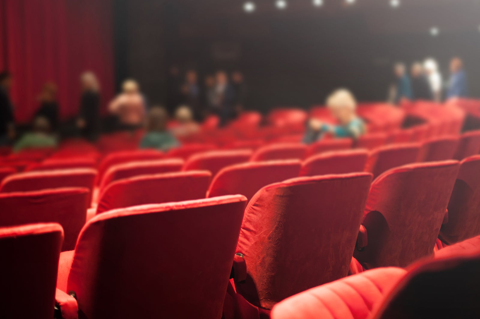 St. James Theatre in New York - Go Guides