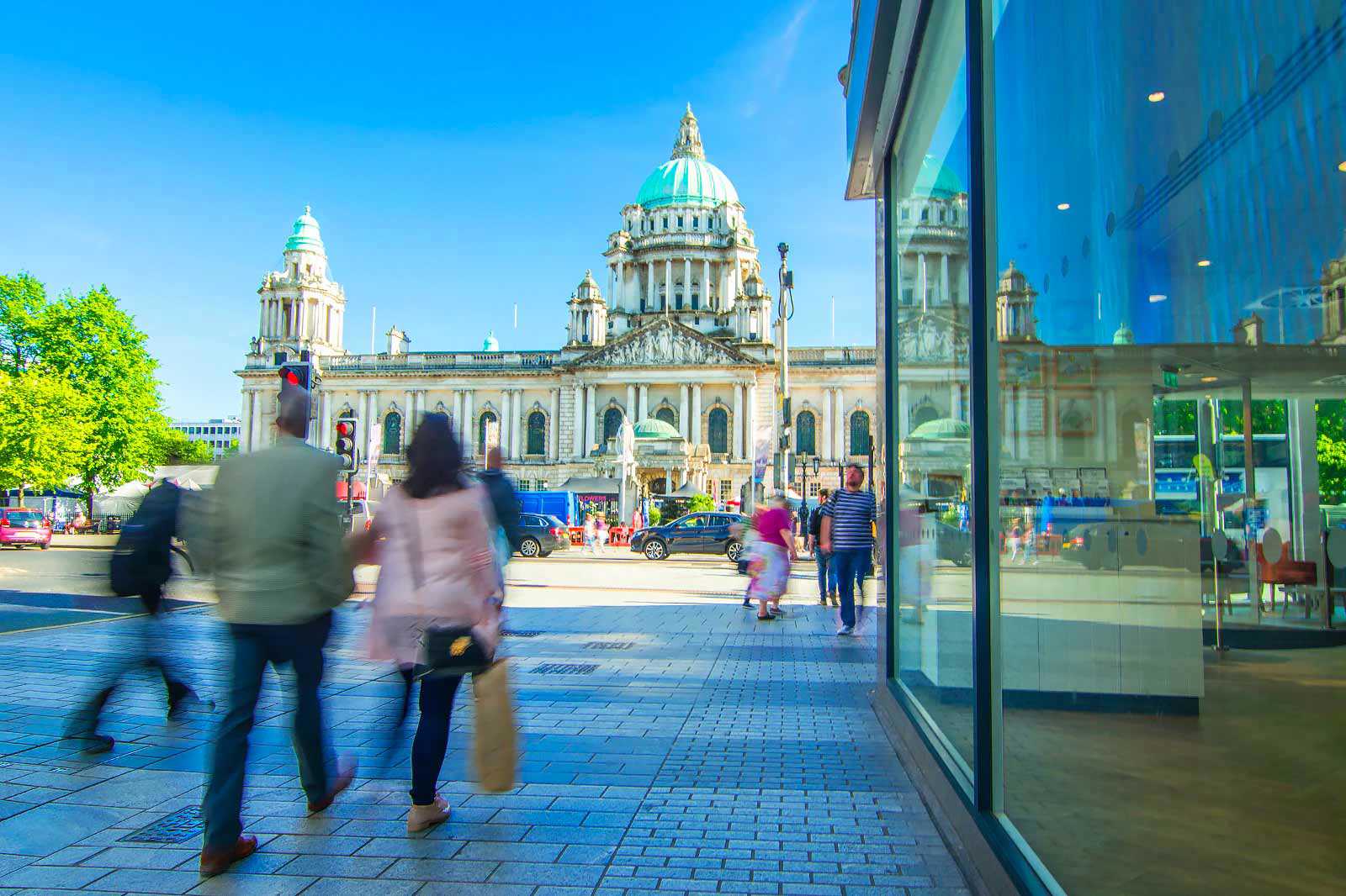 10 Best Places to Go Shopping in Belfast