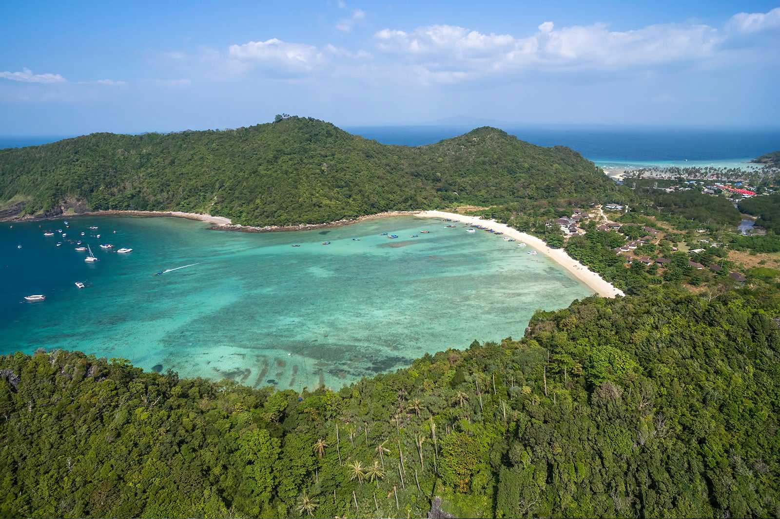 Lana Bay