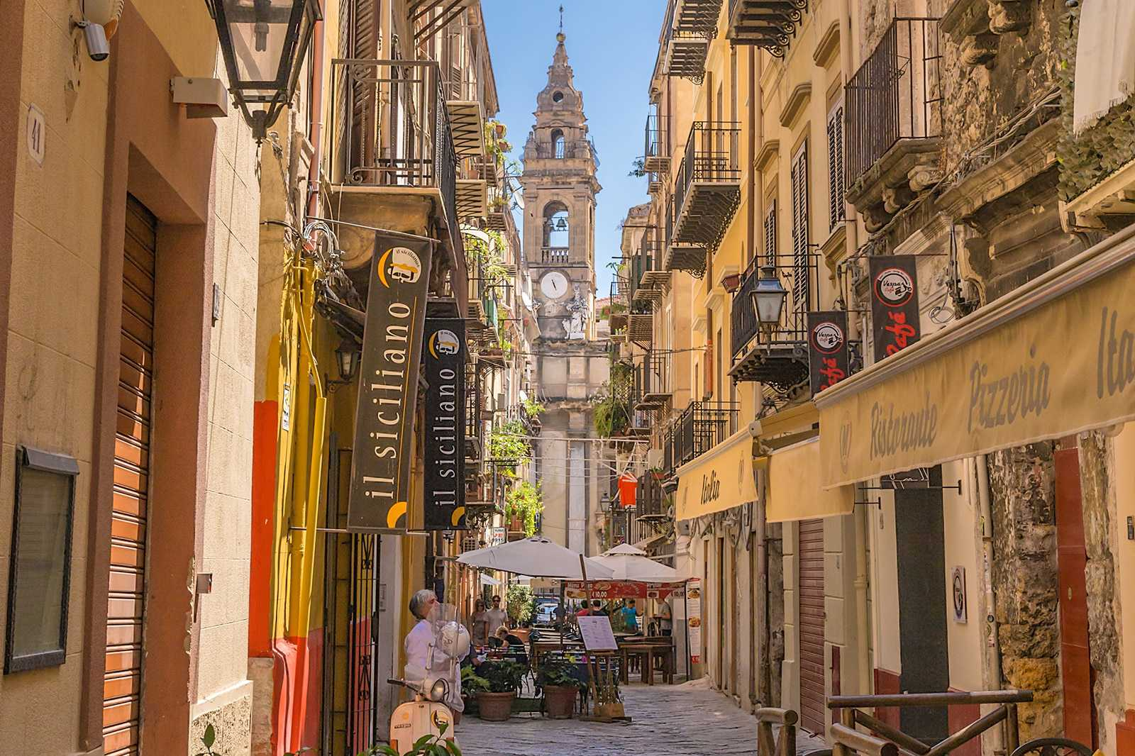 Bummel durch die Altstadt von Palermo