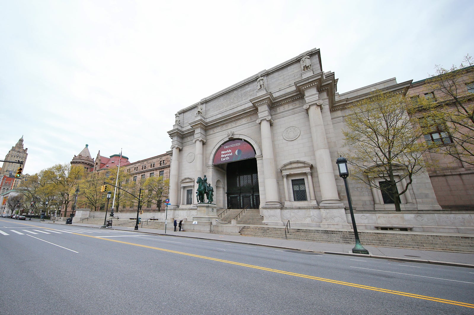 The American Museum of Natural History in New York - Go Guides