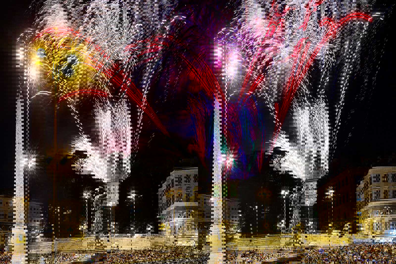 New Year’s Eve fireworks at Piazza del Popolo