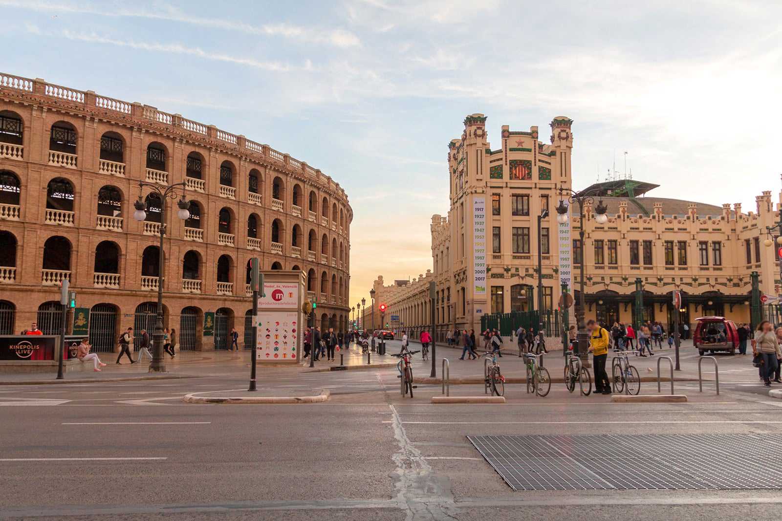 Plaza del Cedro