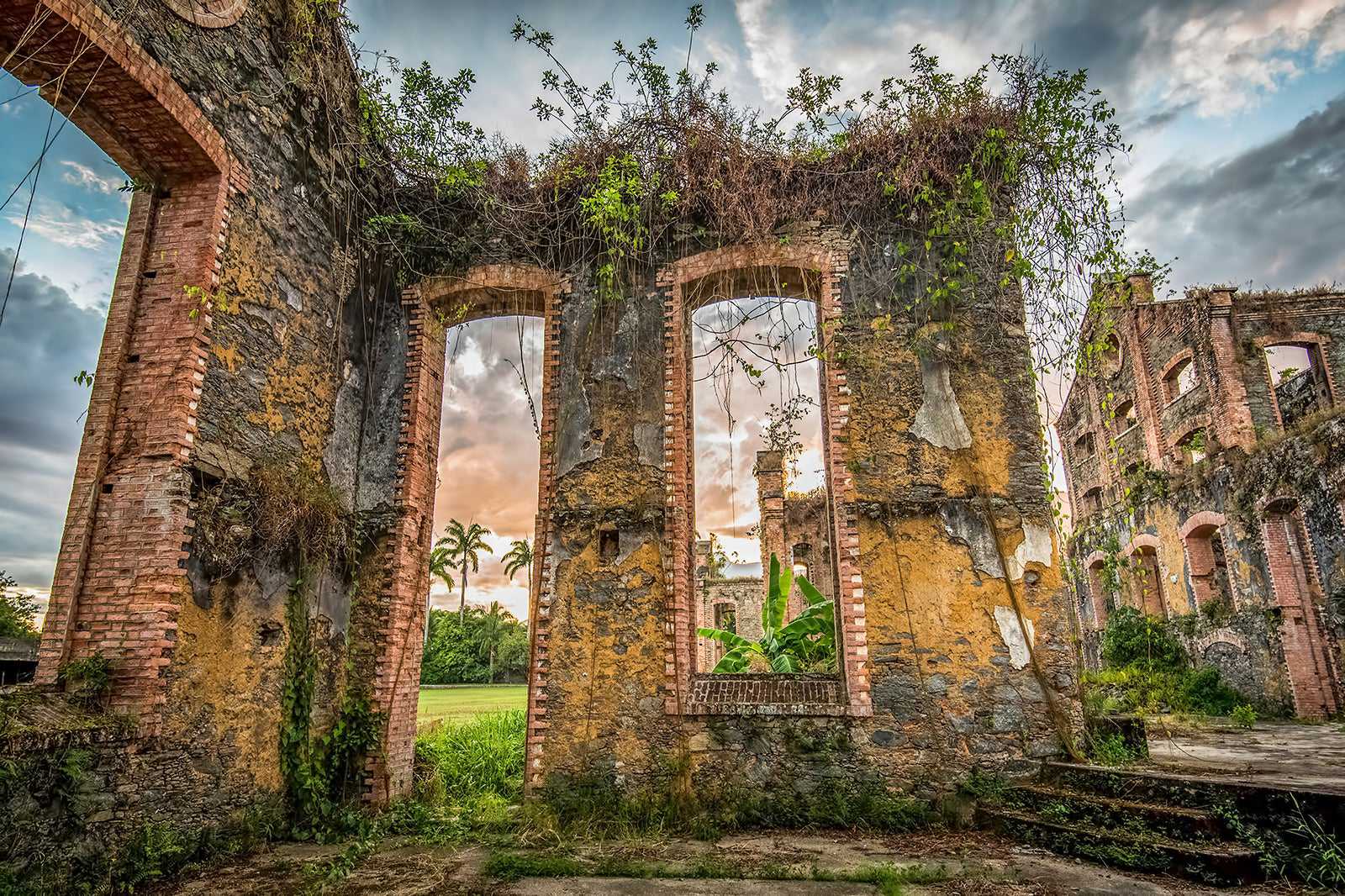 Ruínas do Engenho Central do Bracuhy