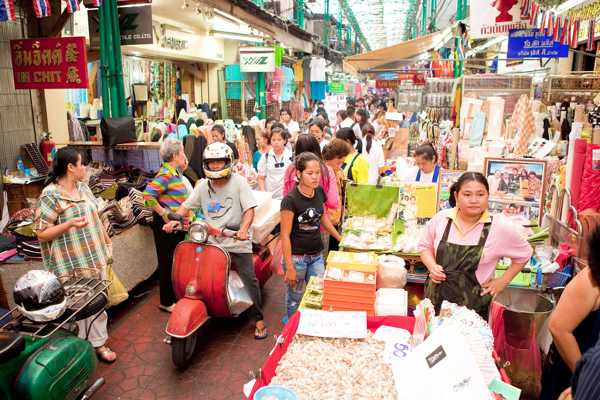 Sampeng Lane Market in Bangkok