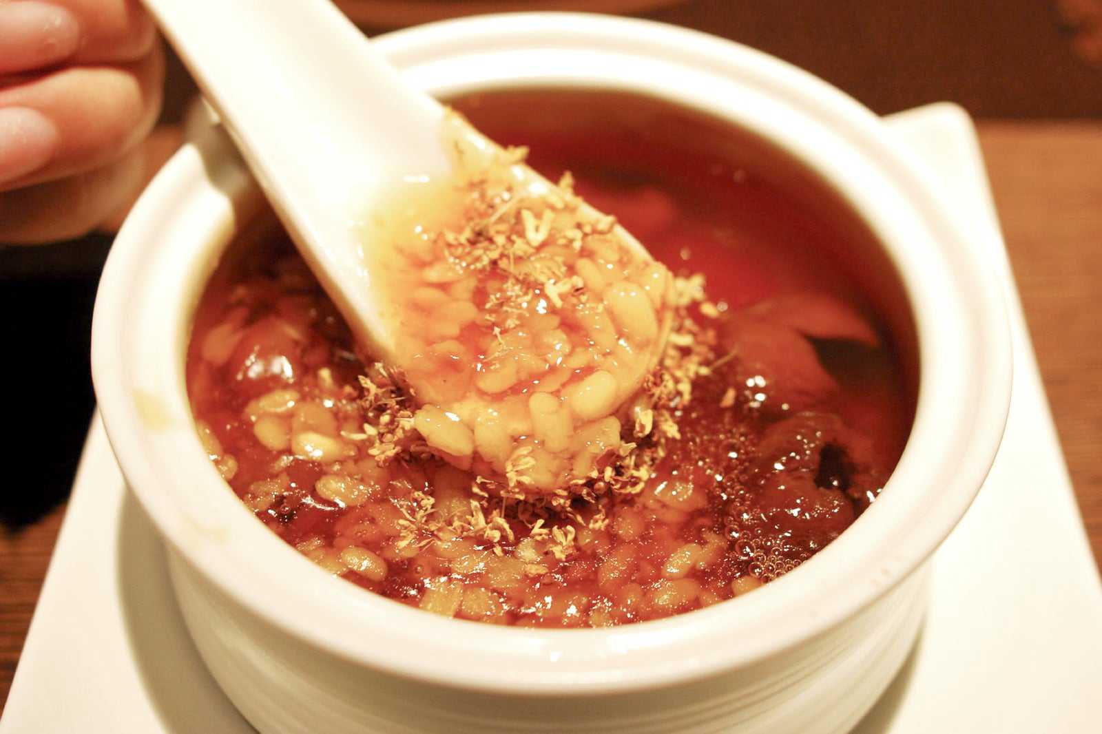 Sweet mung bean soup (lu dou zhuan)