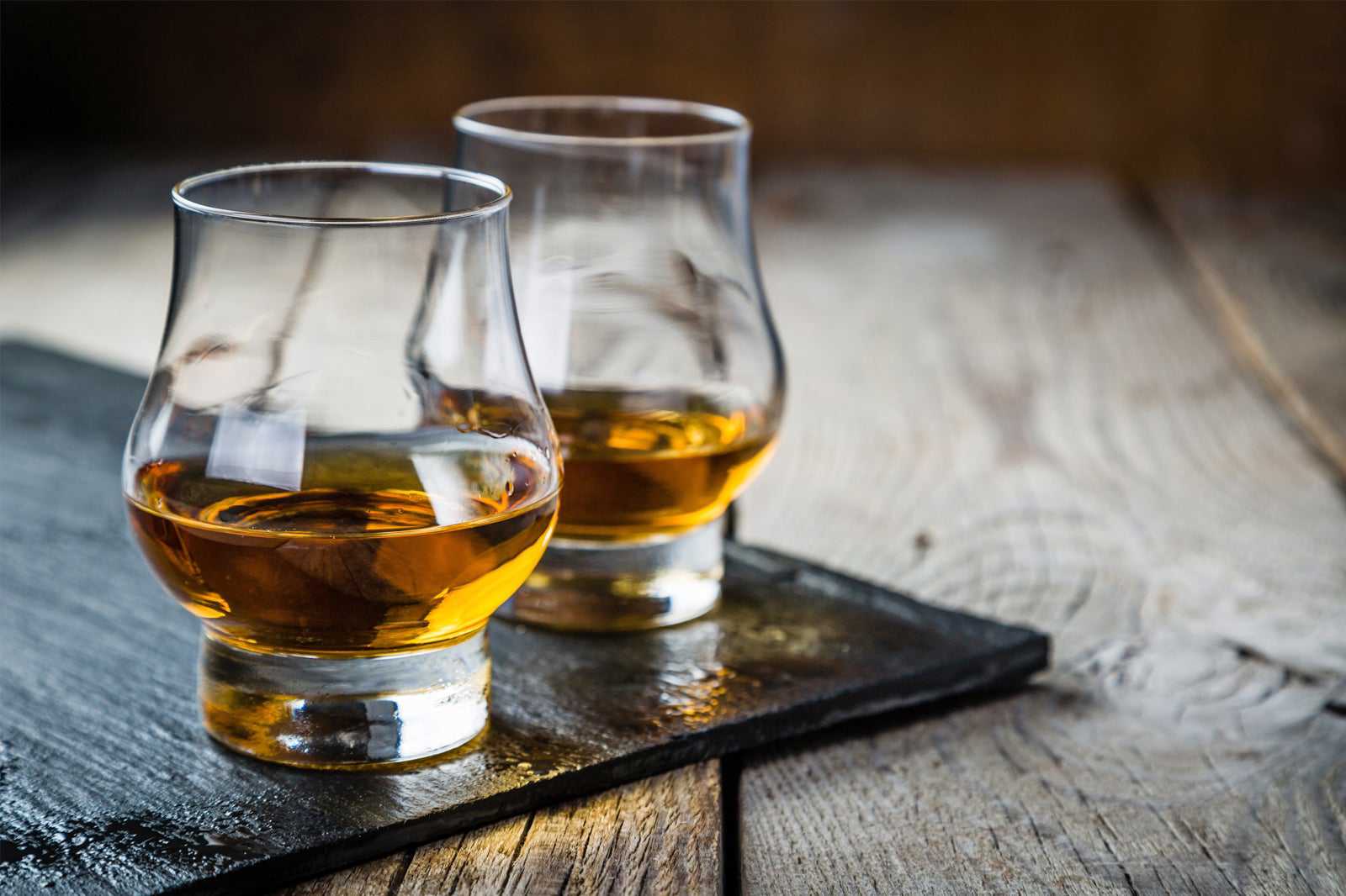 Ordering a single malt whisky with ice