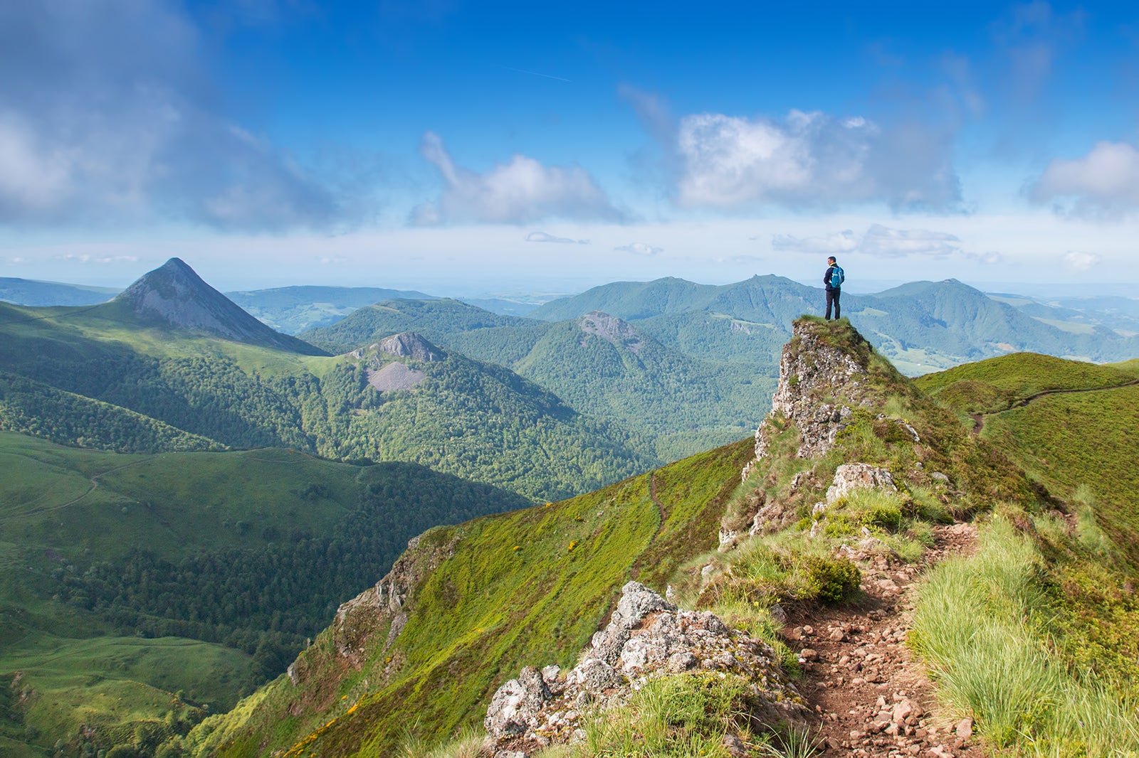 10 Charming Villages To See In Auvergne-Rhône-Alpes - Get Back To ...