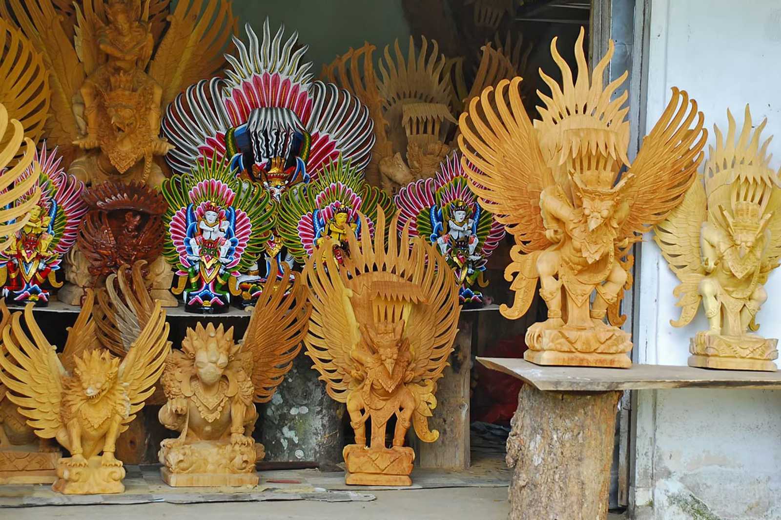 10 Balinese Souvenirs Your Family Actually Want