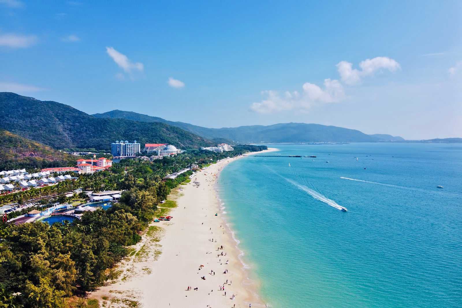 Yalong Bay