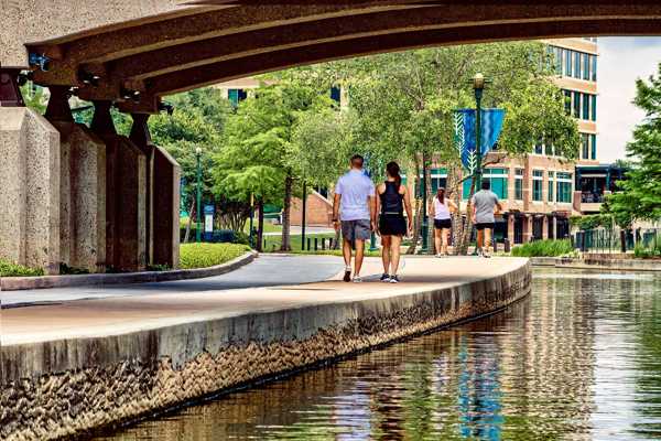 10 Best Scenic Walks in Amsterdam