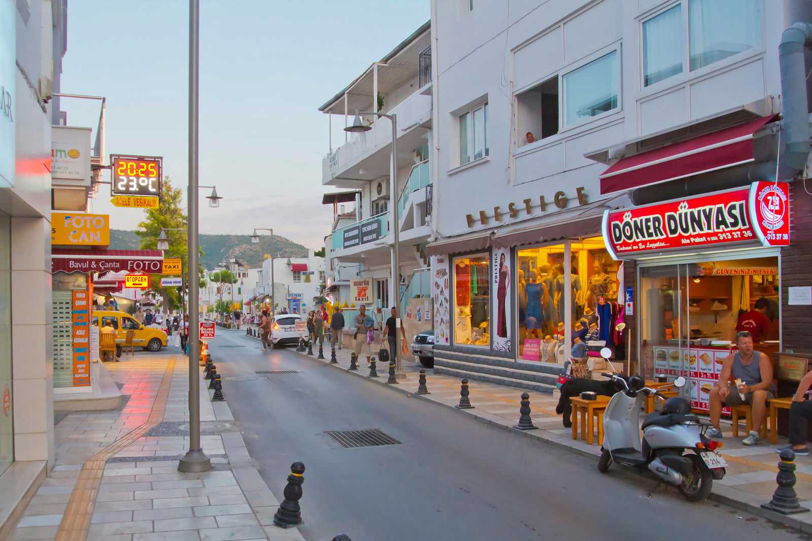 Eat street food along Ataturk Cad