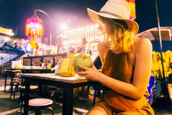 9 Best Nightlife Experiences in Bangkok Old Town