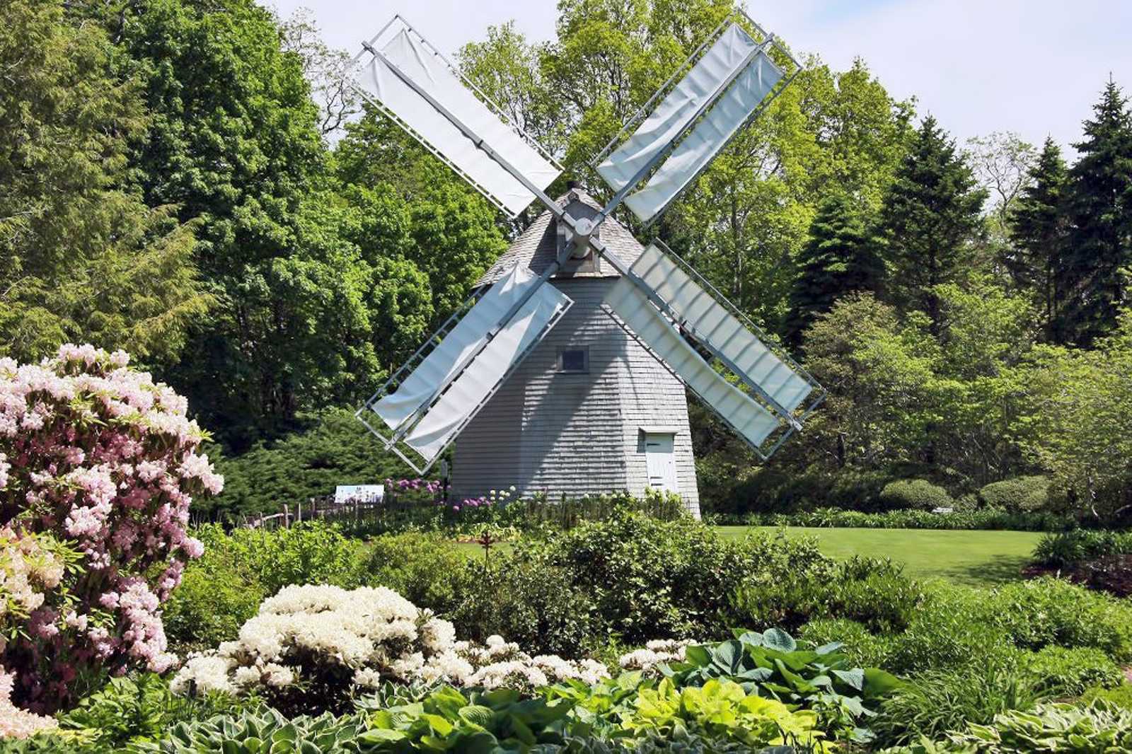 Heritage Museums & Gardens