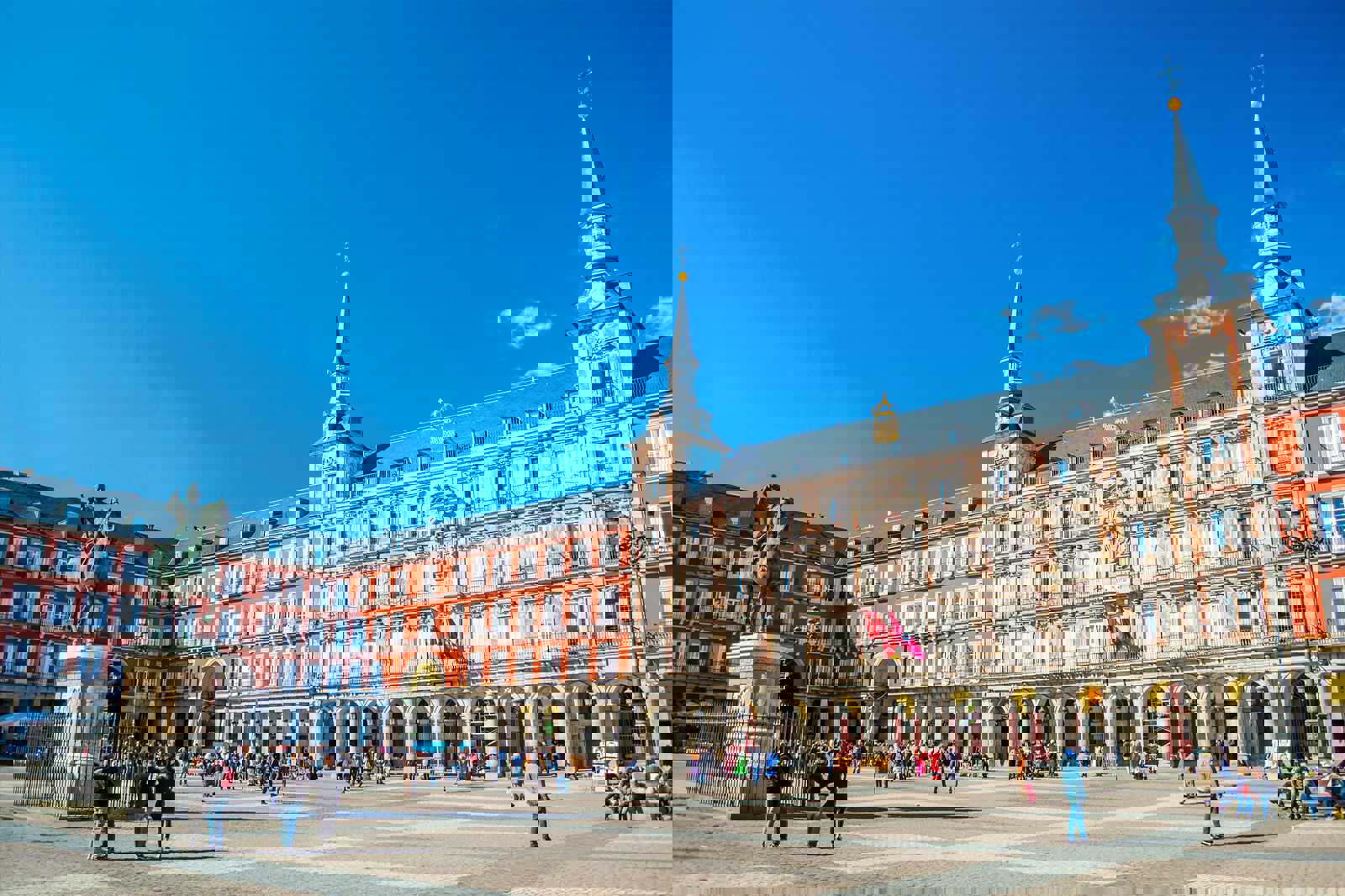 Check out historical monuments in Plaza Mayor