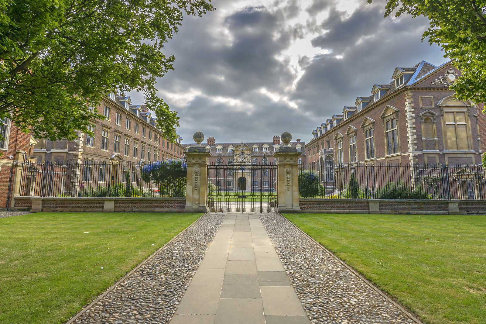Visit Cambridge Official Ghost Tour