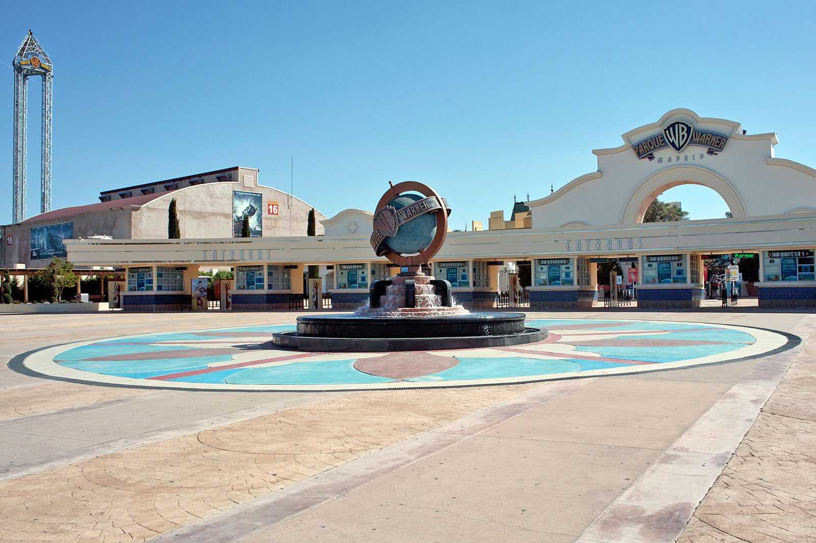 Warner Brothers Movie World