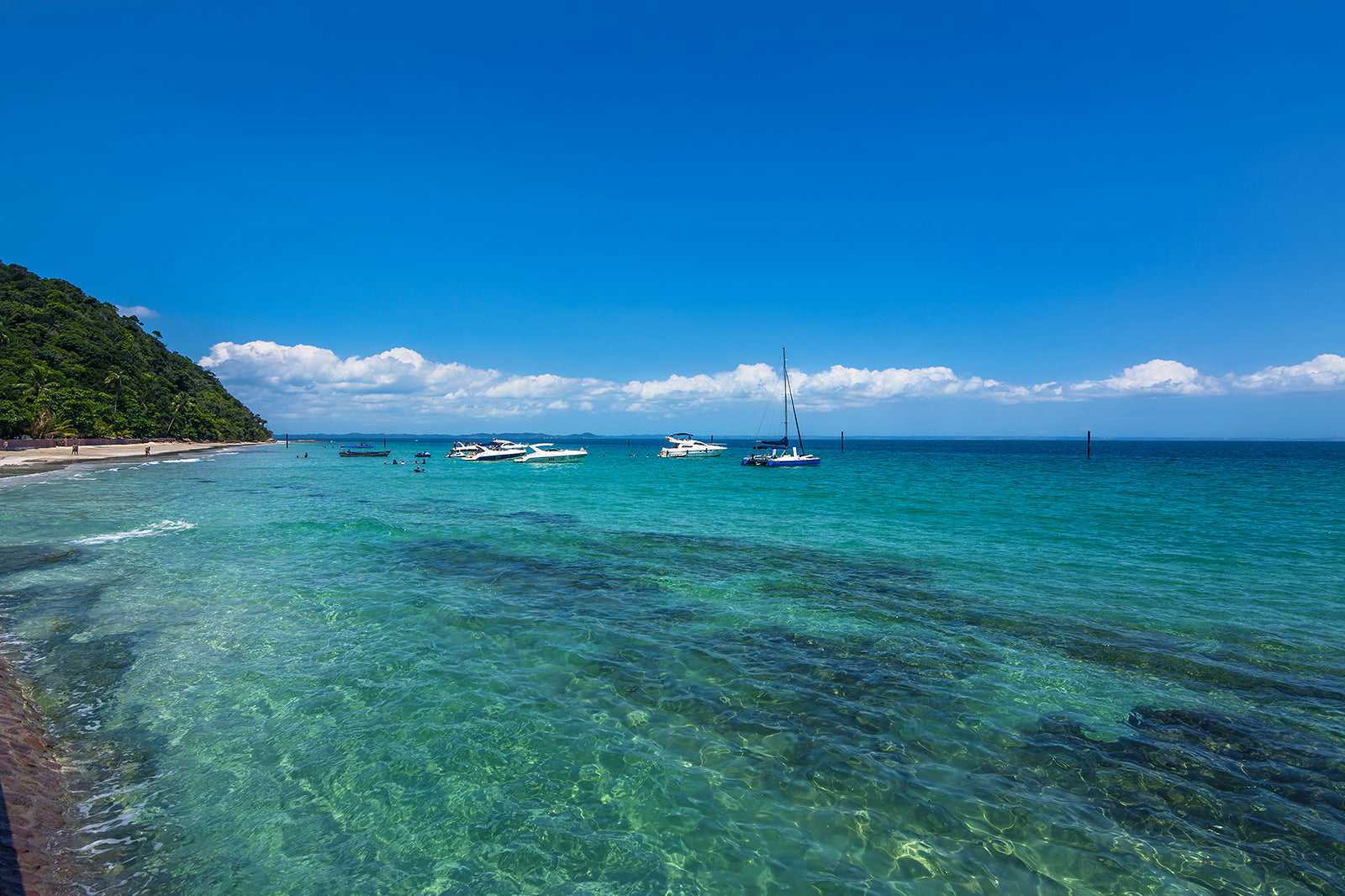 Passeio de catamarã às ilhas da Baía de Todos-os-Santos