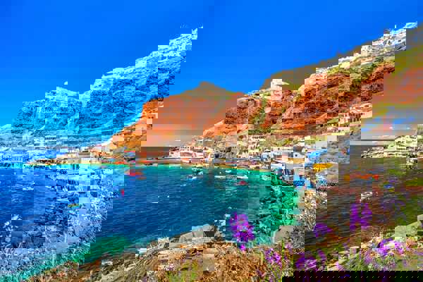 10 Things to Do in Santorini on a Small Budget