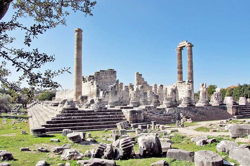 15 Most Remarkable Ancient Greek Ruins