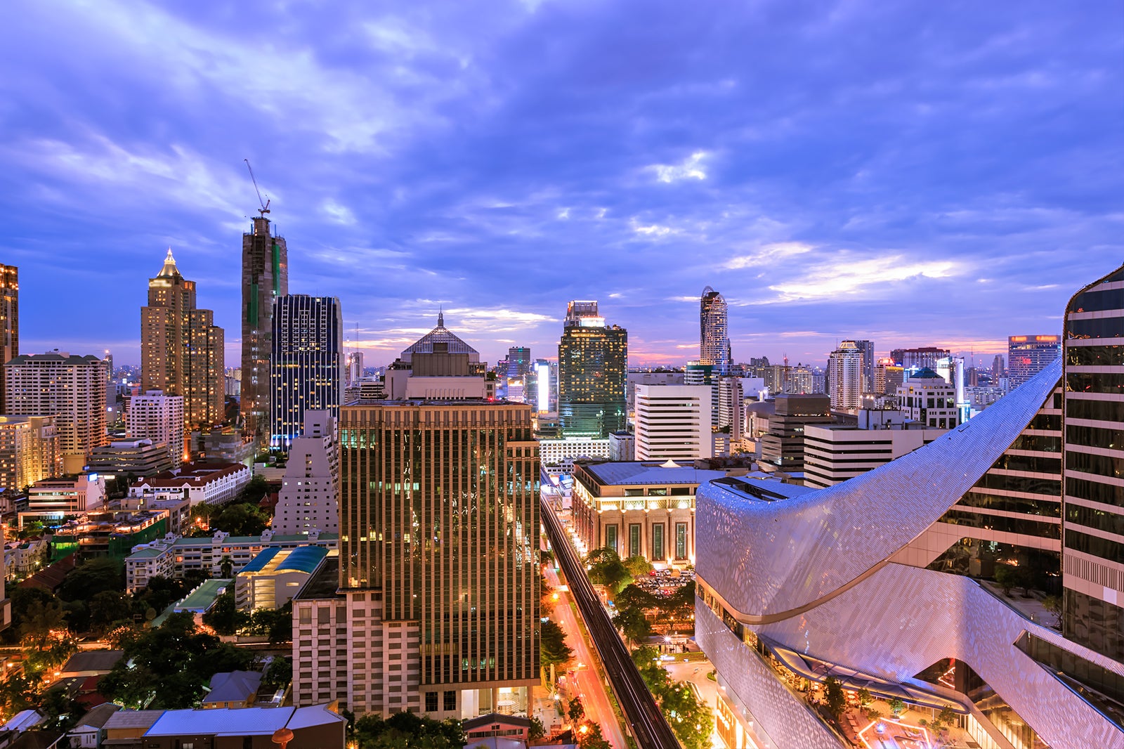 Ploenchit Go Guides Ploenchit Go Guides