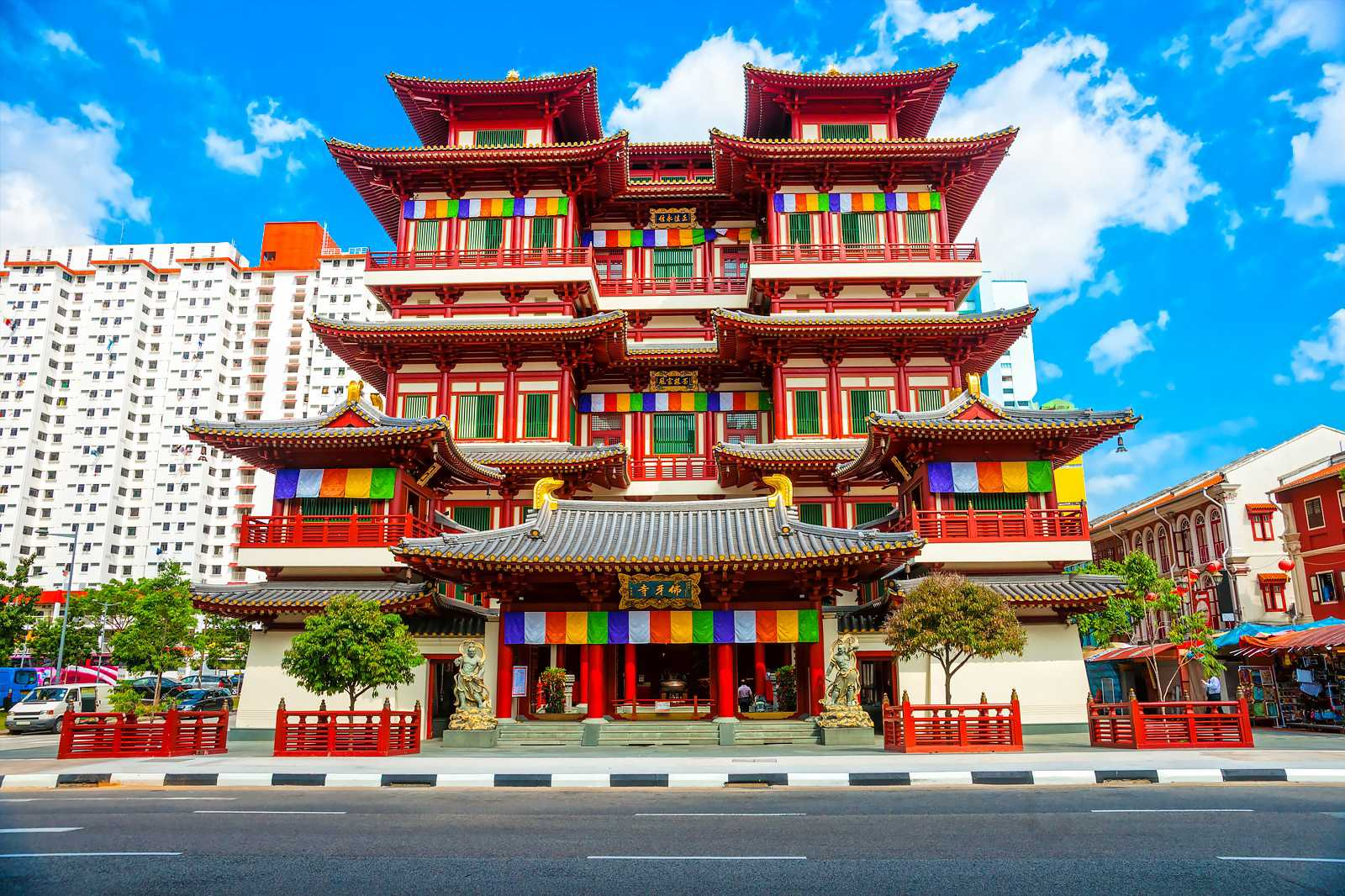 must visit in chinatown singapore