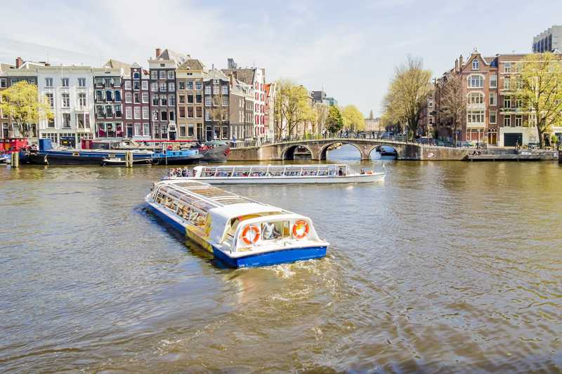 10 Best Ways to Cruise the Canals of Amsterdam