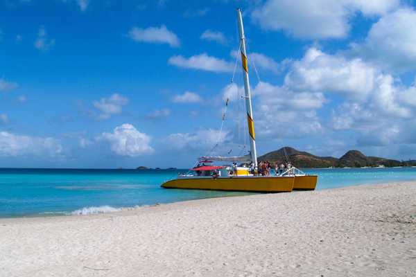 10 Best Things to Do for Couples in Barbuda