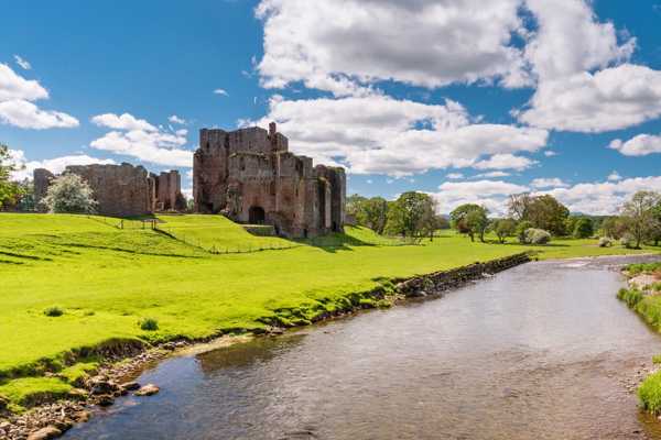 10 Best Castles and Ancient Ruins in the Lake District