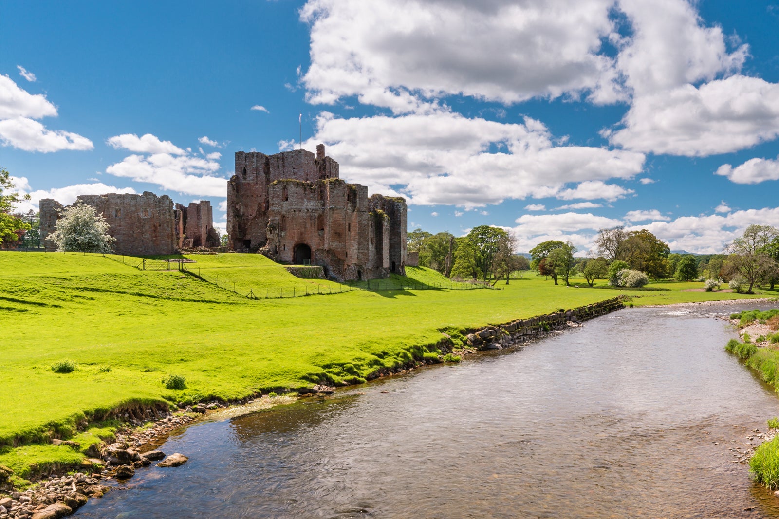 10 Best Castles And Ancient Ruins In The Lake District Discover The 