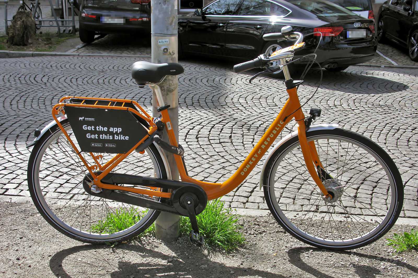 Cycling with Donkey Republic