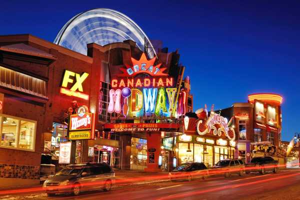 10 Best Things to Do After Dinner in Niagara Falls