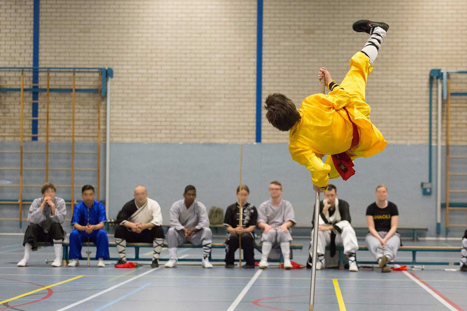 Learn basic kung fu with a Shaolin master