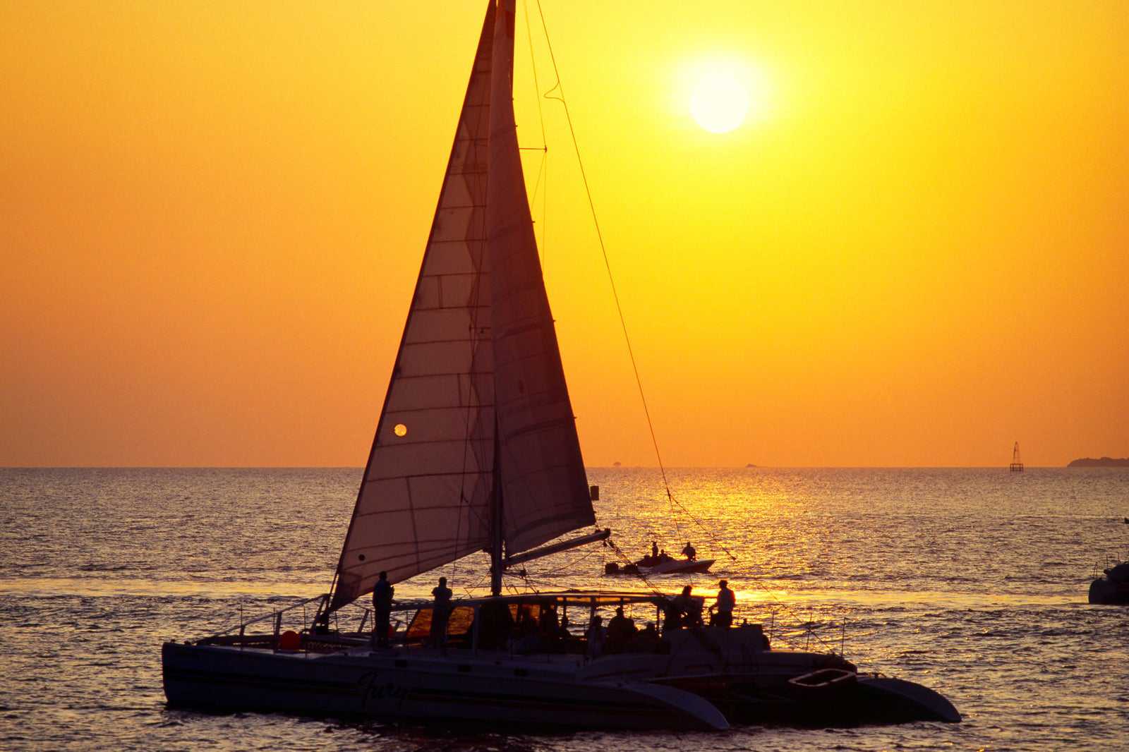 Sunset Cruise of Nanki Shirahama Cruising