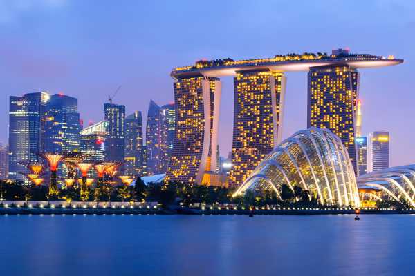 10 Best Nightlife Experiences in Singapore