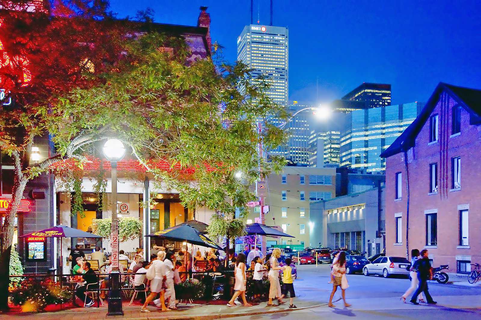 Entertainment District
