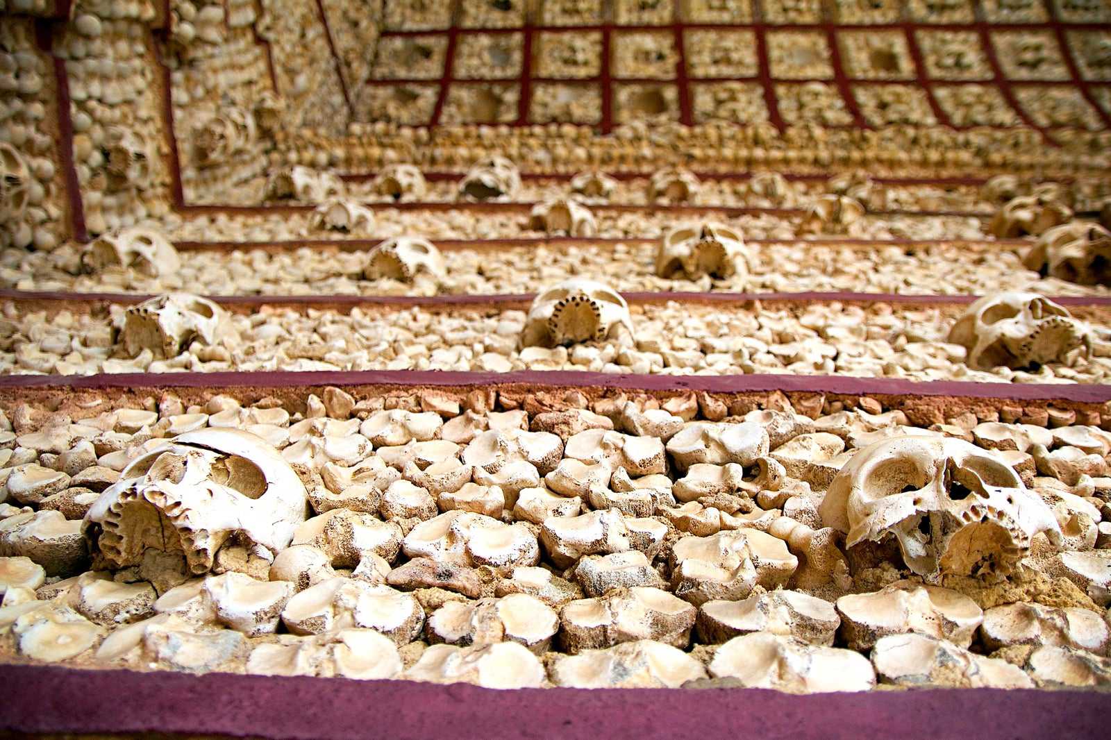 Capella dos Ossos