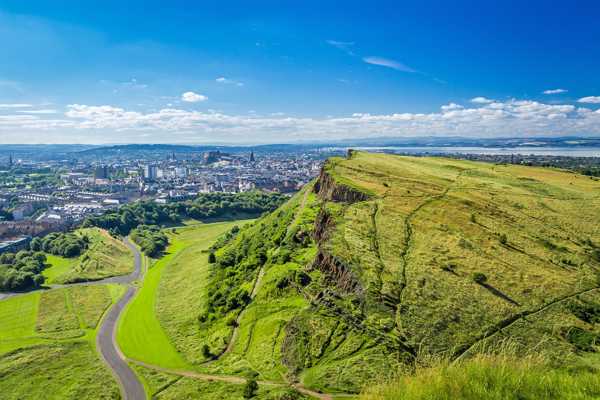 8 Best Things to Do in Edinburgh This Summer