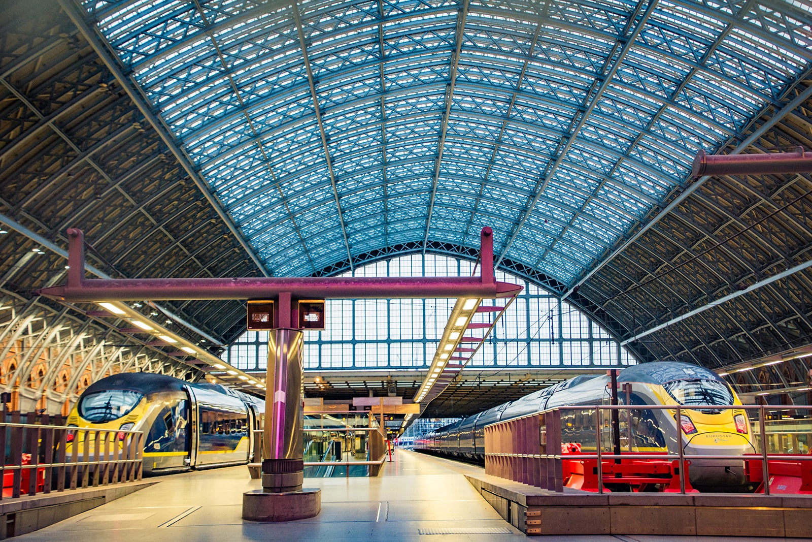 10 Best Day Trips From London By Train Go Guides