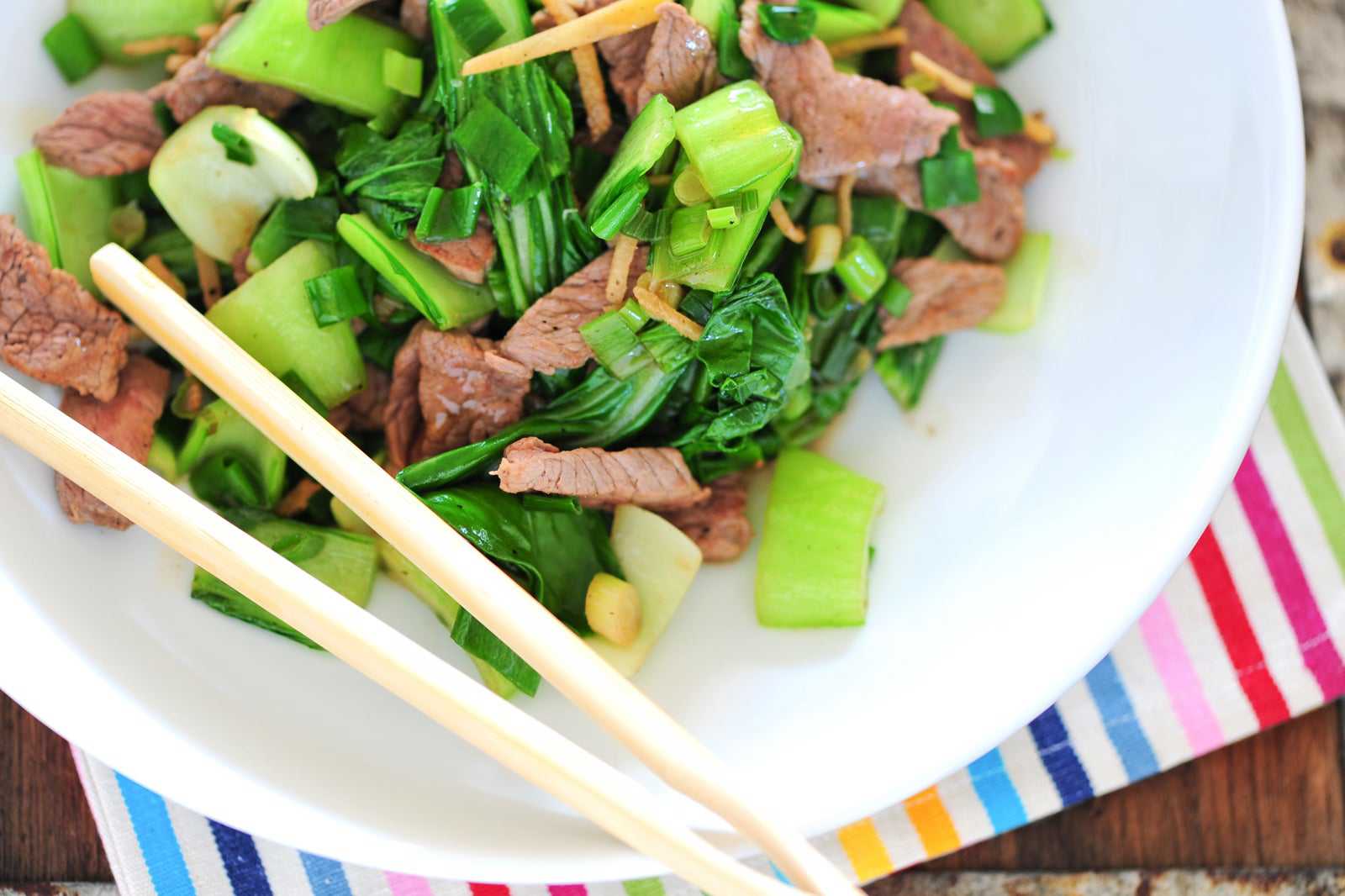 Char kroeung sach ko (stir-fried lemongrass beef)