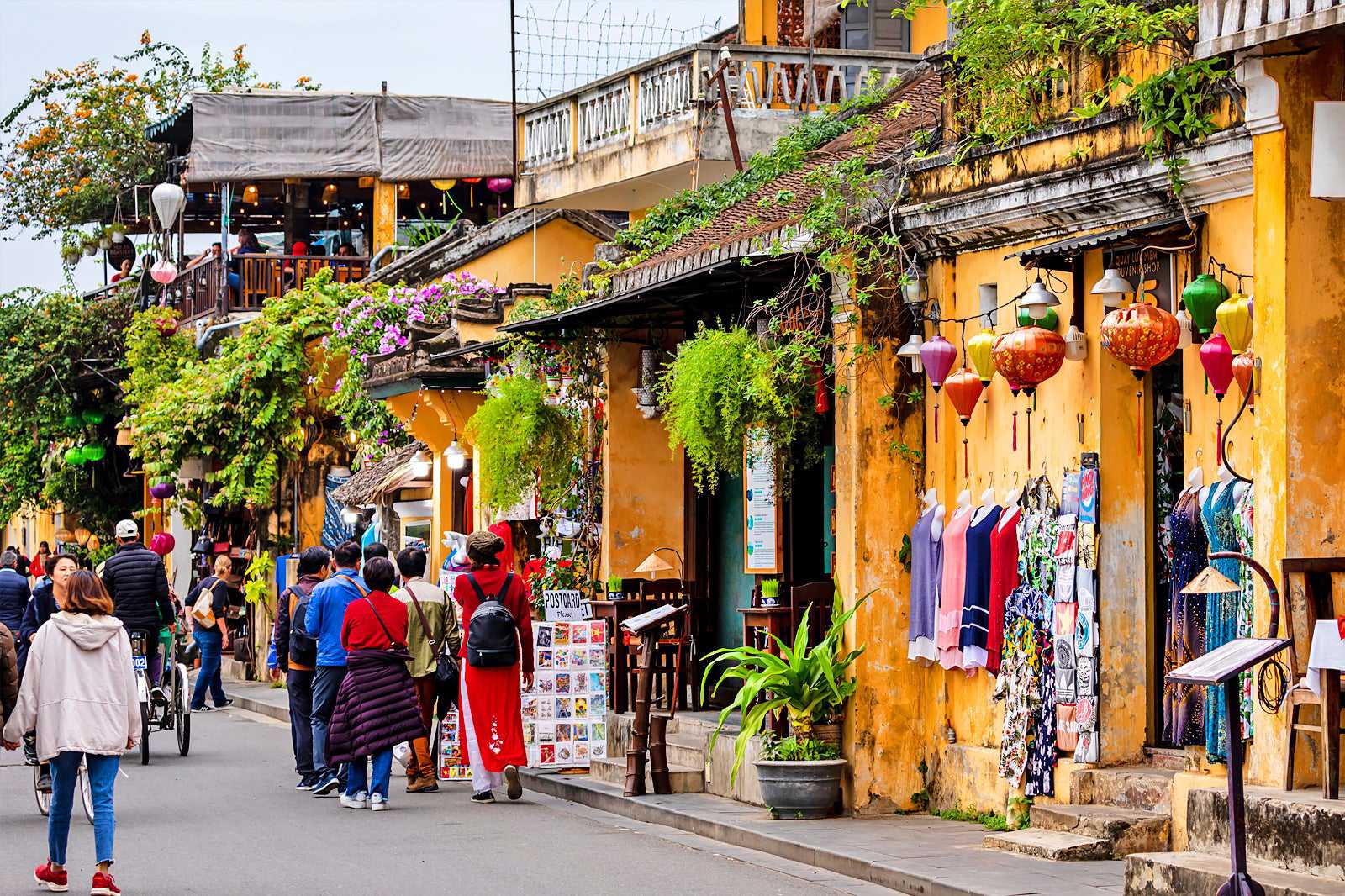9 Best Places to Go Shopping in Hoi An