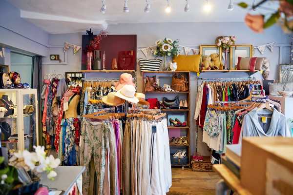 10 Best Places to Go Shopping in Menorca